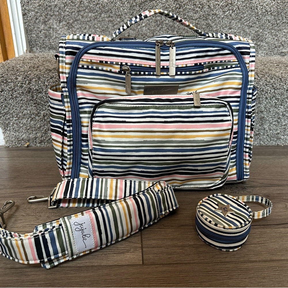 Ju-Ju-Be BFF Shoreline with Paci Pod